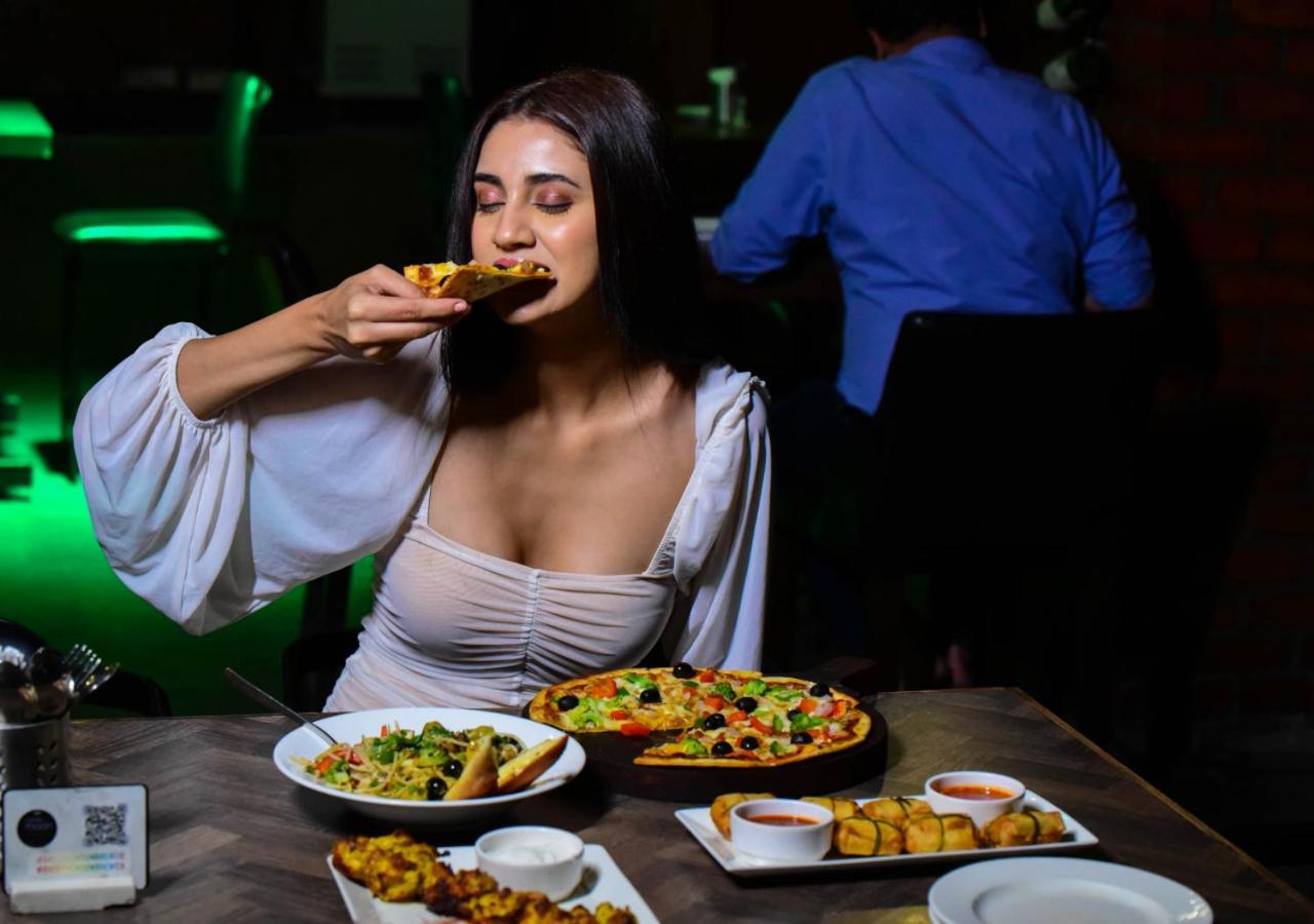 Bloom Hotel - Gachibowli Χιντεραμπάντ Εξωτερικό φωτογραφία